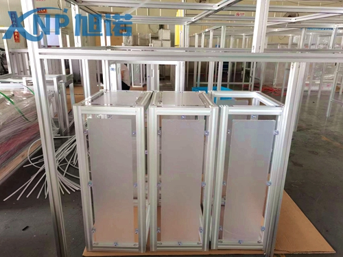 工業(yè)鋁型材框架晃動(dòng)原因.jpg 工業(yè)鋁型材框架晃動(dòng)原因.jpg