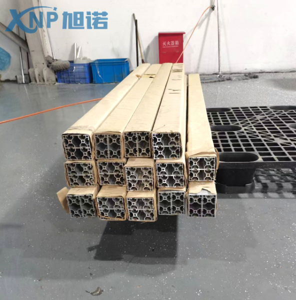 工業(yè)鋁型材生銹腐蝕的原因.jpg 工業(yè)鋁型材生銹腐蝕的原因.jpg