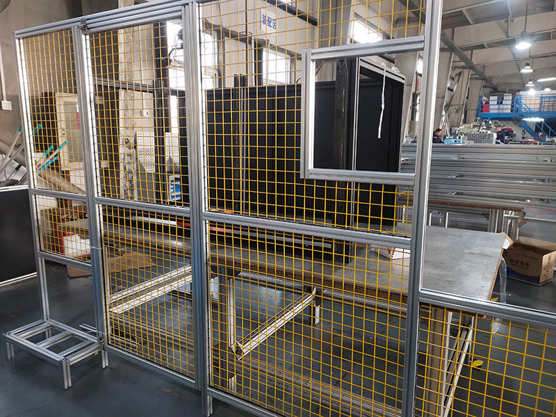 IMG_20231206_082603.jpg 設(shè)備圍欄